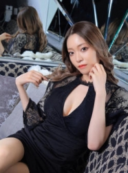 華月 響 イメージ