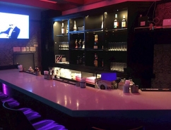 fetish bar T-style写真2