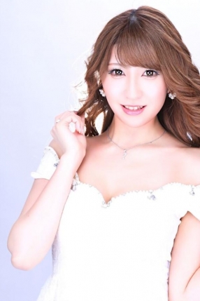 達華 りお|white pixie