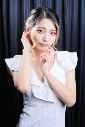 柿原 めい|white pixie